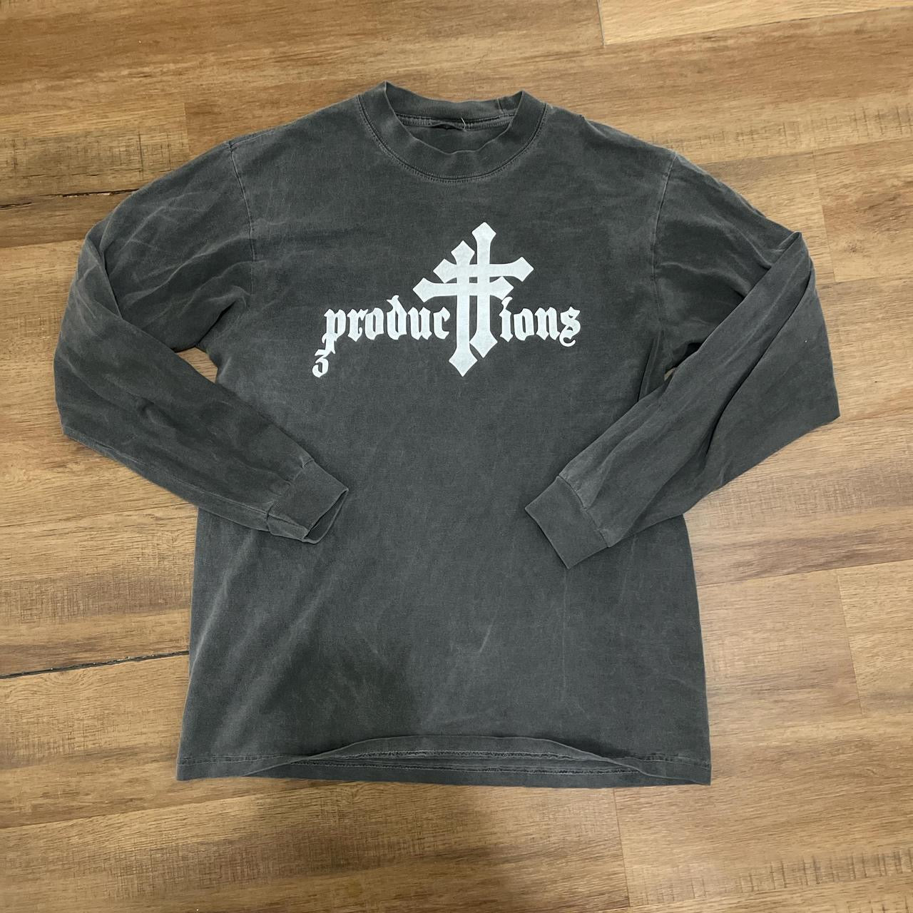 grail long sleeve tee