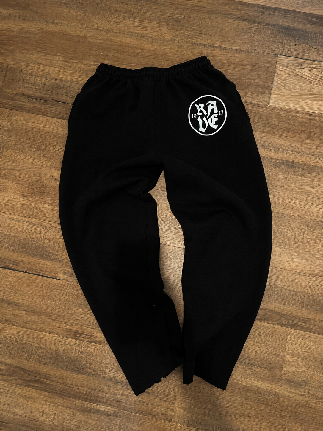 university crest sweats
