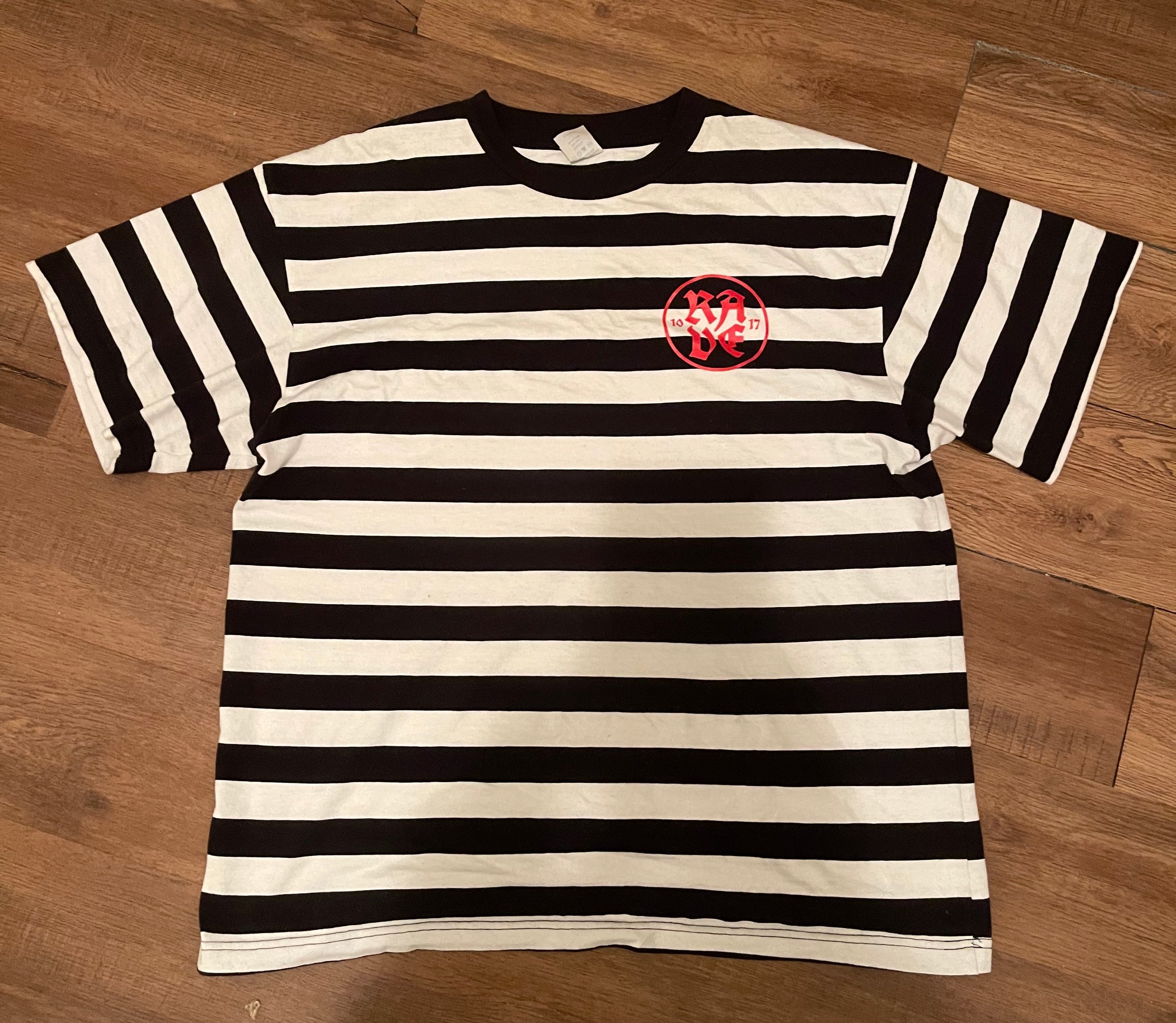 striped university logo tee